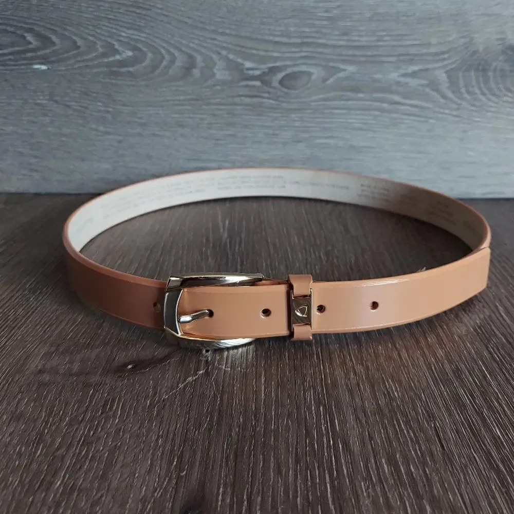 Vintage 1997 Liz Claiborne Tan Belt Medium